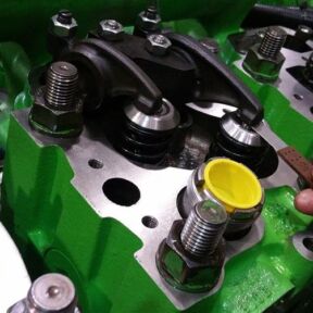 specialist in Jenbacher gas engines especialistas en motores de gas Jenbacher