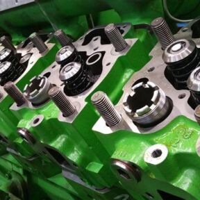 specialist in Jenbacher gas engines especialistas en motores de gas Jenbacher